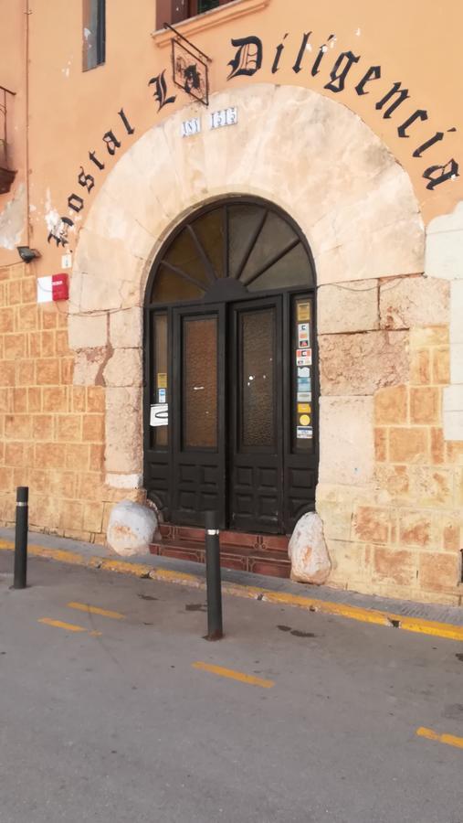 Hostal Restaurante La Diligencia Cunit Eksteriør billede